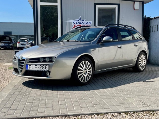 ALFA Romeo 159 SW 3.2 JTS Q4 Distinctive Gyri...