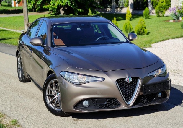 ALFA Romeo Giulia 2.2 D Super Törés és Sérülésm...