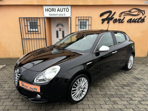 ALFA Romeo Giulietta 1.4TB Distinctive 1.Tulaj!...