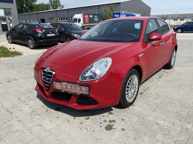 ALFA Romeo Giulietta 1.4 TB Distinctive Gyönyör...