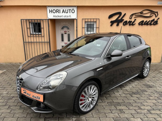 ALFA Romeo Giulietta 1.4 TB QV Line 85.000 KM!...