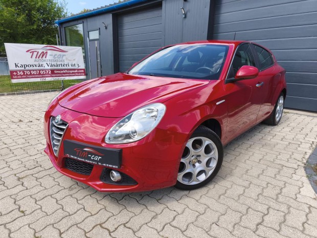 ALFA Romeo Giulietta 1.6 Jtdm-2 Progression Tem...