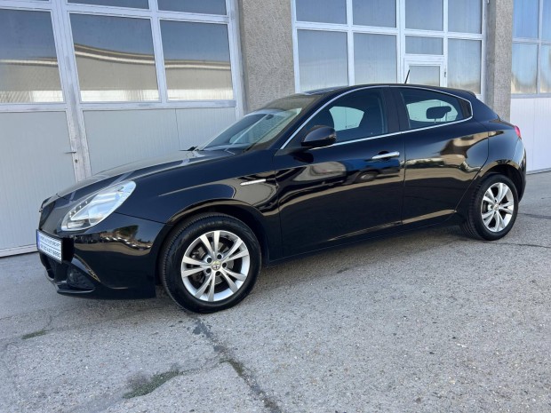 ALFA Romeo Giulietta 1.6 Jtdm-2 Progression Tem...