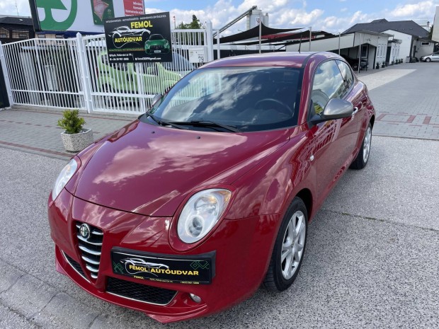 ALFA Romeo Mito 1.4 Essential Megkímélt! Végig...