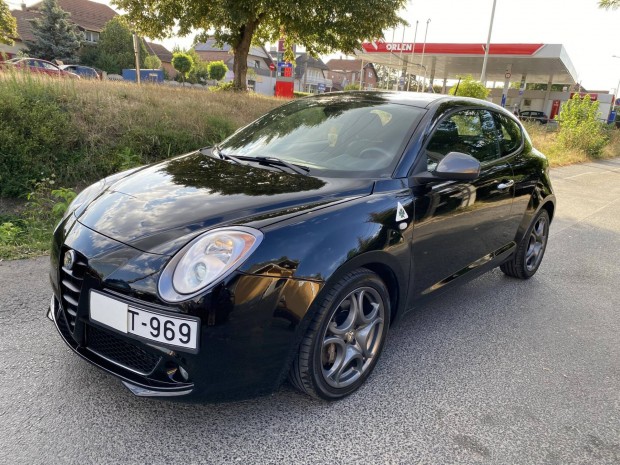 ALFA Romeo Mito 1.4 T Multiair Quadrifoglio Ver...
