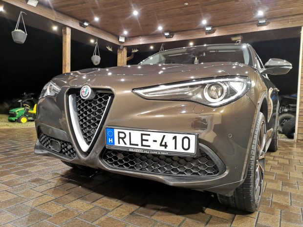ALFA Romeo Stelvio 2.0 T B-Tech Q4 (Automata) V...