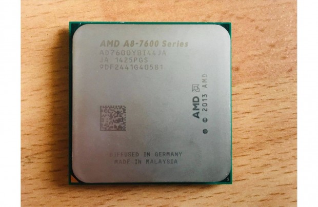 AMD A8-7600 - 4 Magos - 3.8 GHz rajel - FM2+