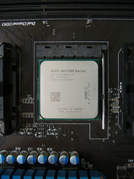 AMD A8-Series A8-7600 3,1/3,8GHz