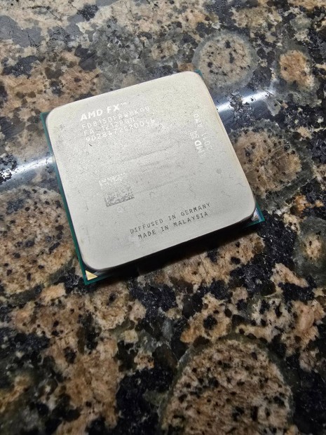 AMD FX8150 8 magos AM3+ processzor