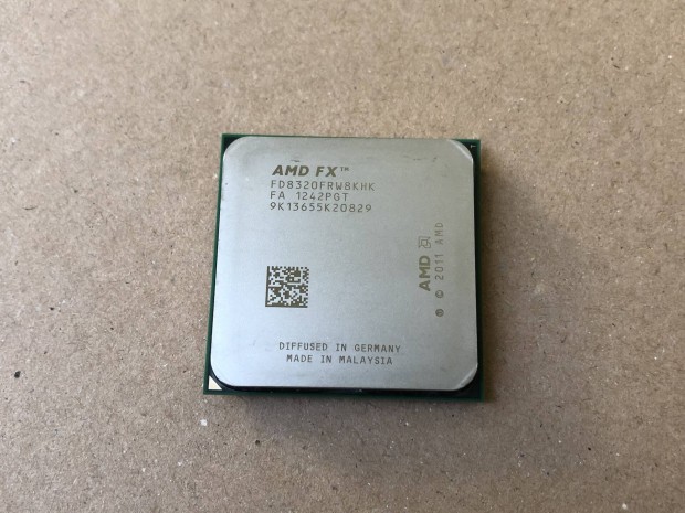AMD FX-8320 8-Core 3.5GHz AM3+ Processzor