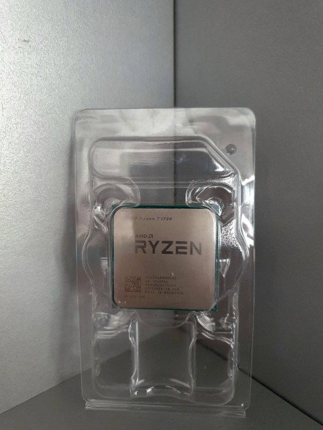 AMD Ryzen7 1700 8magos processzor