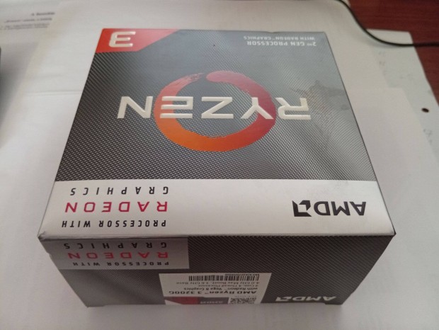 AMD Ryzen 3 3200G 4 GHz Socket AM4 dobozos