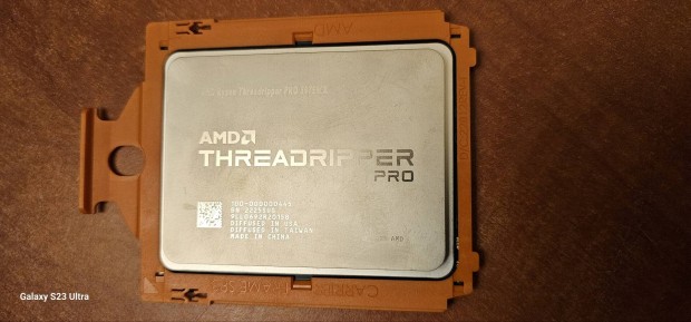 AMD Ryzen Threadripper Pro 5975WX Processzor