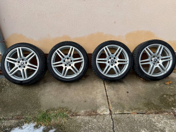 AMG 18 gyri cikkszmos Mercedes alufelni