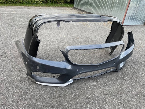 AMG W212 Facelift model eredeti fix 100eFt egyben