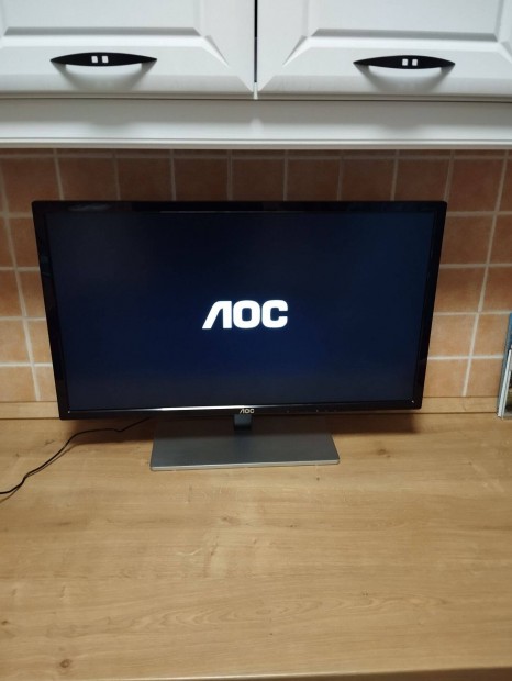 AOC 4K monitor