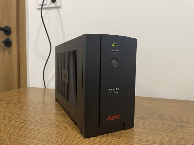 APC Back-UPS 1400VA sznetmentes 