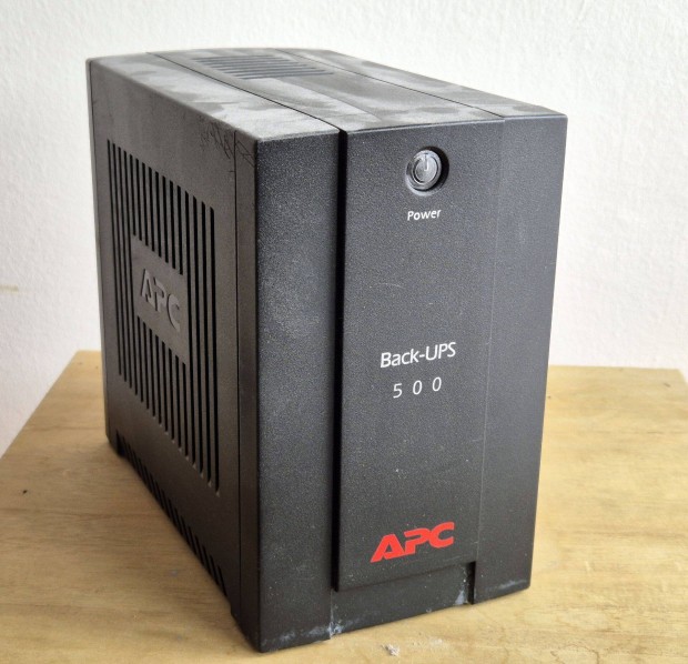 APC Back-UPS 500 sznetmentes tp BX500CI