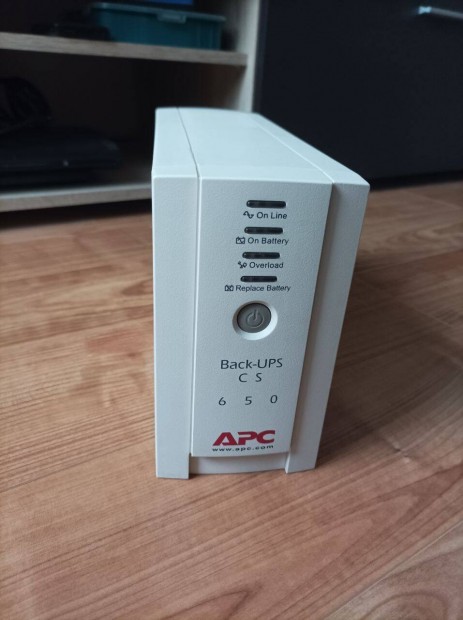 APC Back-UPS CS 650VA (BK650EI) Sznetmentes