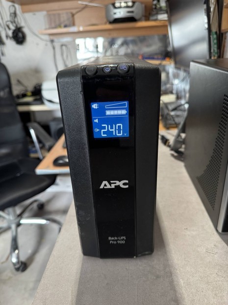 APC Back-UPS Pro 900