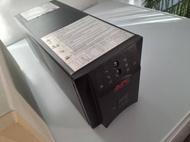 APC Smart UPS 750 sznetmentes tpegysg