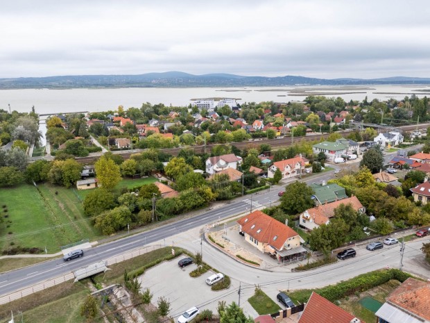 �RZUHAN�S ! - G�rdony frekvent�lt hely�n �zleth�z ELAD�  Kiv�l� befek