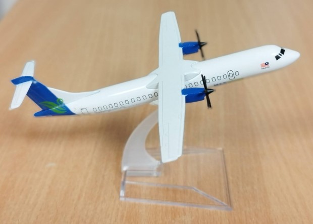 ATR 72 Maswings replgp modell 1:180