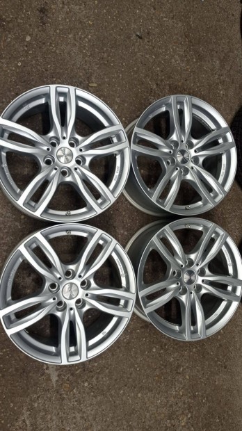 ATS szép állapotú használt 17 colos 5x112 lyukosztású alu felni garnit