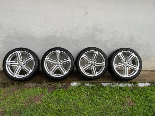 AUDI 19Colos Alufelni