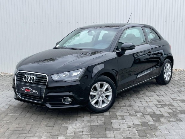 AUDI A1 1.2 TFSI Attraction Multimdia.AUT.Klm...