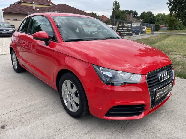 AUDI A1 1.4 TFSI Attraction // Klma // Tempoma...