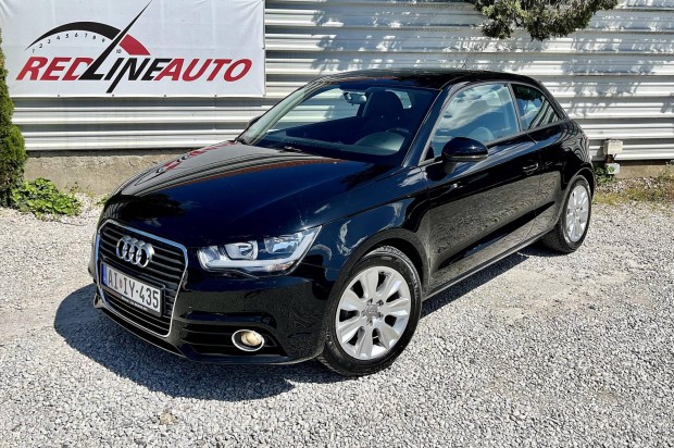 AUDI A1 1.6 TDI DPF Attraction