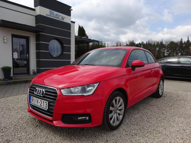 AUDI A1 Sportback 1.0 TFSI Basis Km:109e.Navigá...