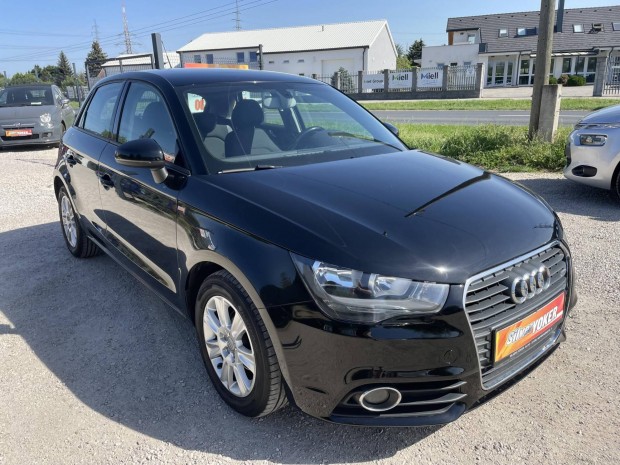 AUDI A1 Sportback 1.2 TFSI Attraction Friss Ms...