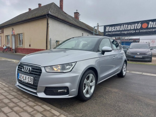 AUDI A1 Sportback 1.6 TDI Sport 1XS line