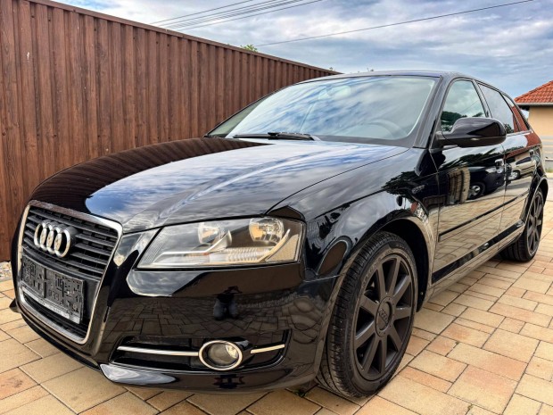 AUDI A3 1.2 TFSI Ambiente 114 ezer km! Szép áll...
