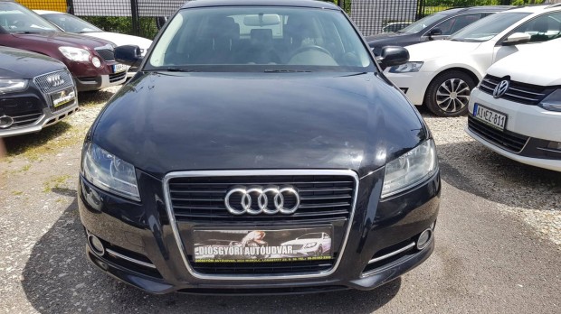 AUDI A3 1.2 TFSI Ambiente Klíma.ESP.Start-Stop....