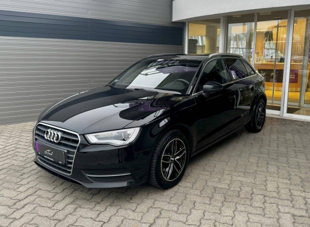 AUDI A3 1.2 TFSI Attraction Garancival!