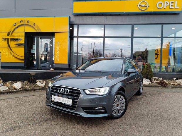 AUDI A3 1.2 TFSI Attraction Magyarorszgi! 1 v...