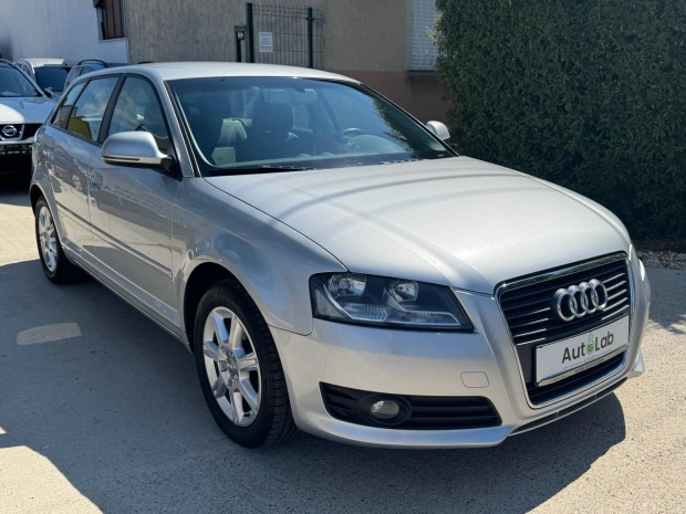 AUDI A3 1.4 TFSI Ambition / Ülésfűtés / Rozsdam...