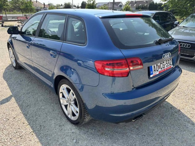 AUDI A3 1.4 TFSI Attraction Friss szervíz!! HIT...