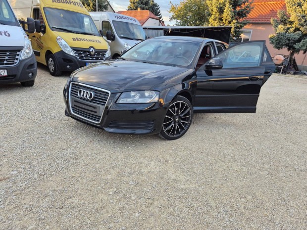 AUDI A3 1.4 TFSI Attraction Gynyr llapot! E...