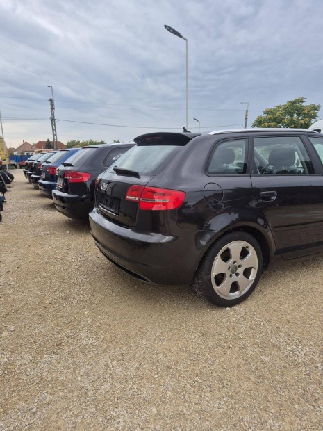 AUDI A3 1.4 TFSI Attraction Rendsz�mos! Alkalmi...