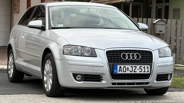 AUDI A3 1.6 Ambiente