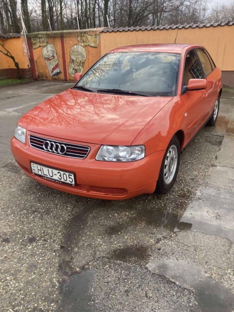 AUDI A3 1.6 Ambiente Magyarorszgi. Hztl. roz...