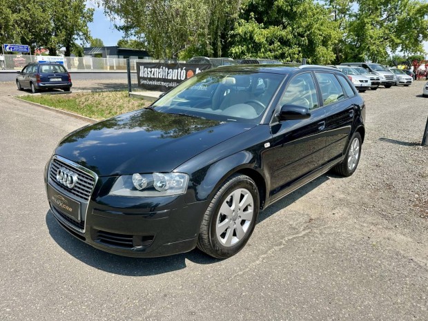 AUDI A3 1.6 Ambiente Ülésfűtés.Navi.Bőr.Tempomat