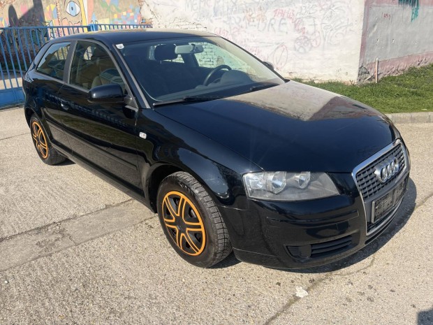 AUDI A3 1.6 Ambition