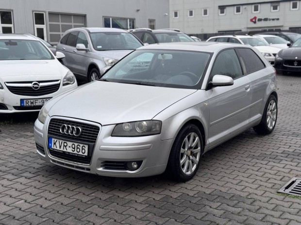 AUDI A3 1.6 Attraction Xenon.Napfnytet.Tempomat!