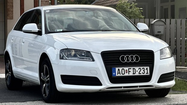 AUDI A3 1.6 TDI Ambiente DPF