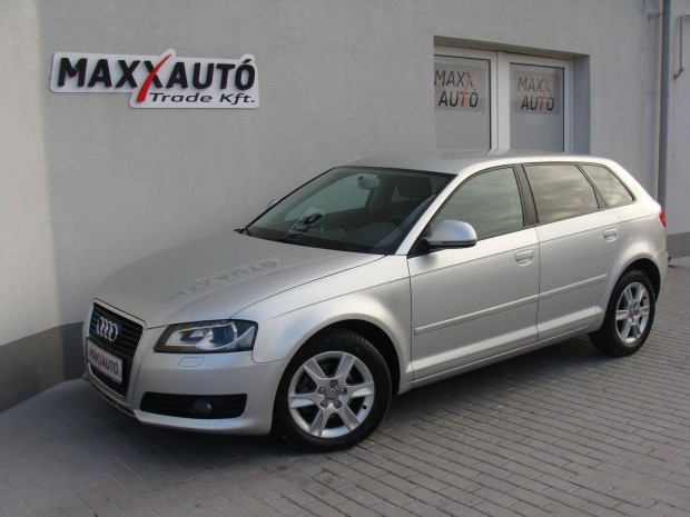 AUDI A3 1.6 TDI Ambiente DPF Xenon+Tolatradar+...